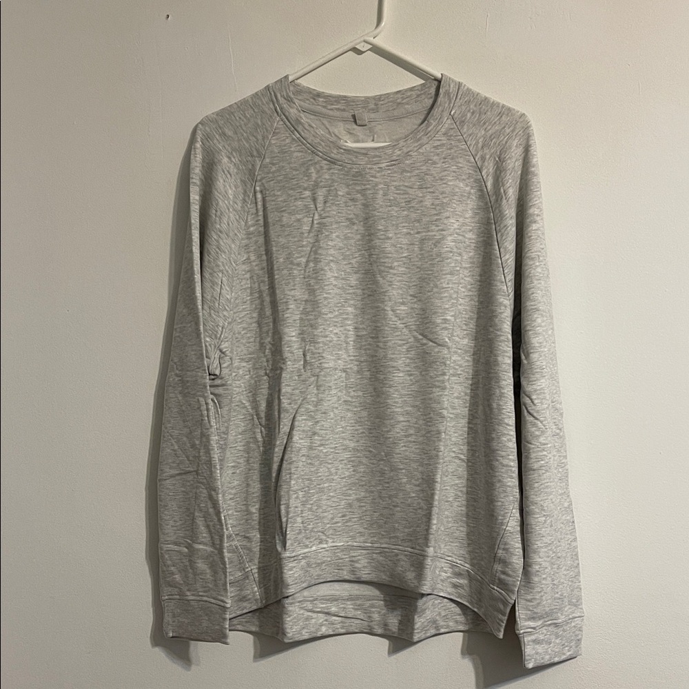 Lou & Grey Heathered Gray Top